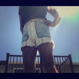 American Eagle shorts! Size 2